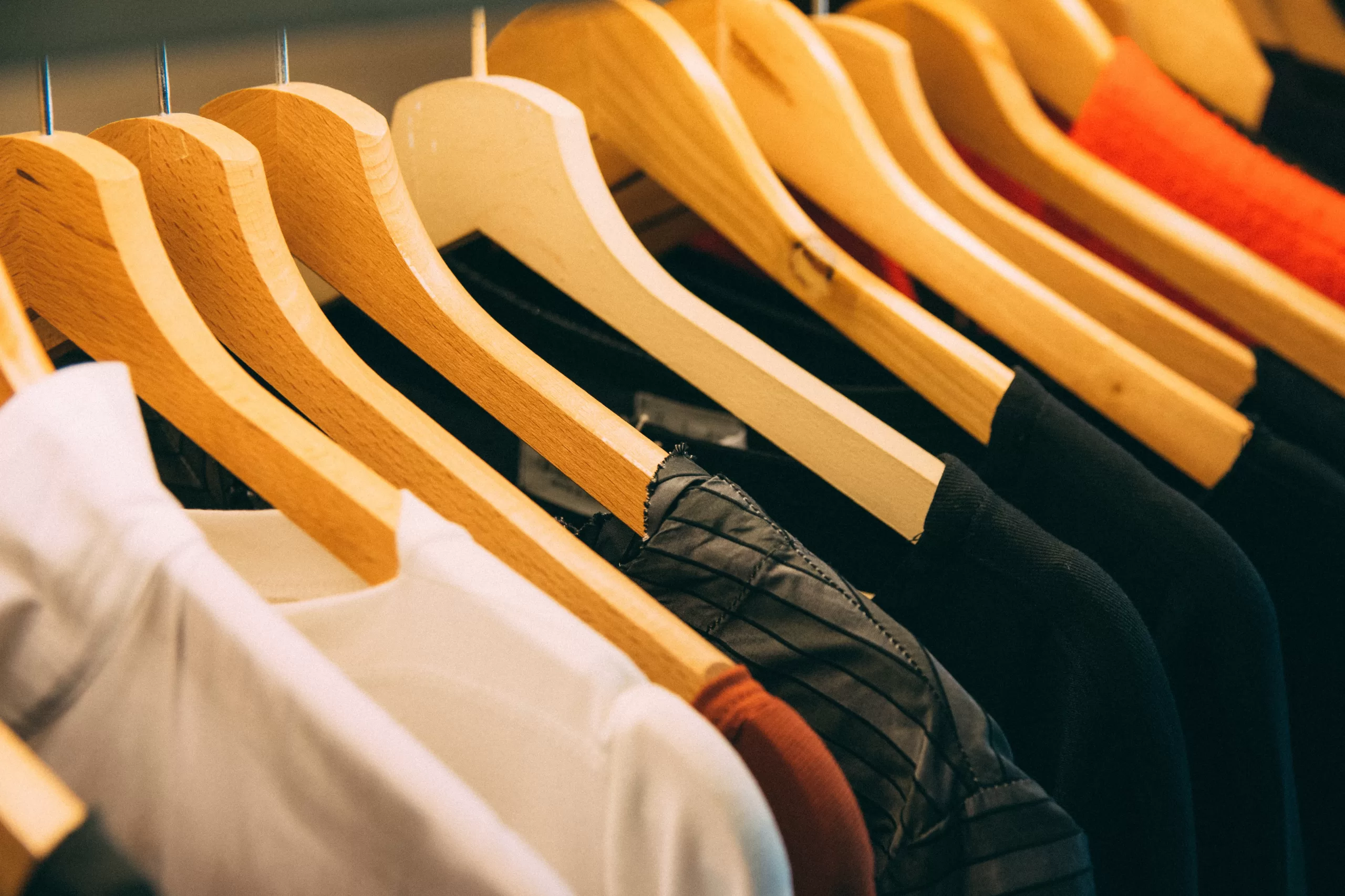 Leveraging SEO for Success in the Online T-Shirt Industry